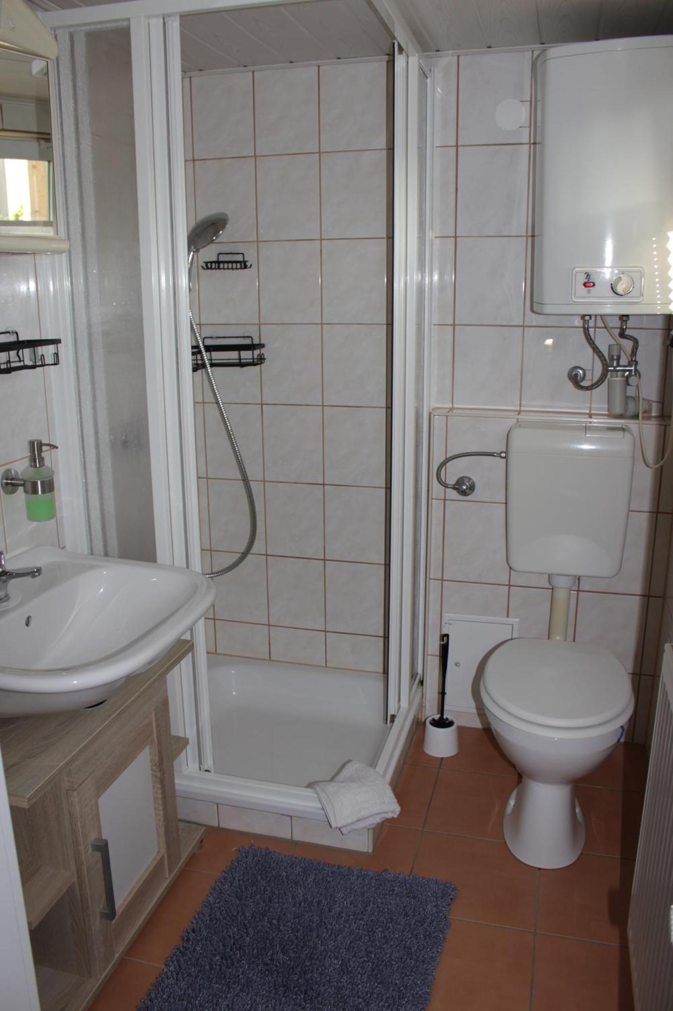 Schöna Ferienwohnung Rolle מראה חיצוני תמונה